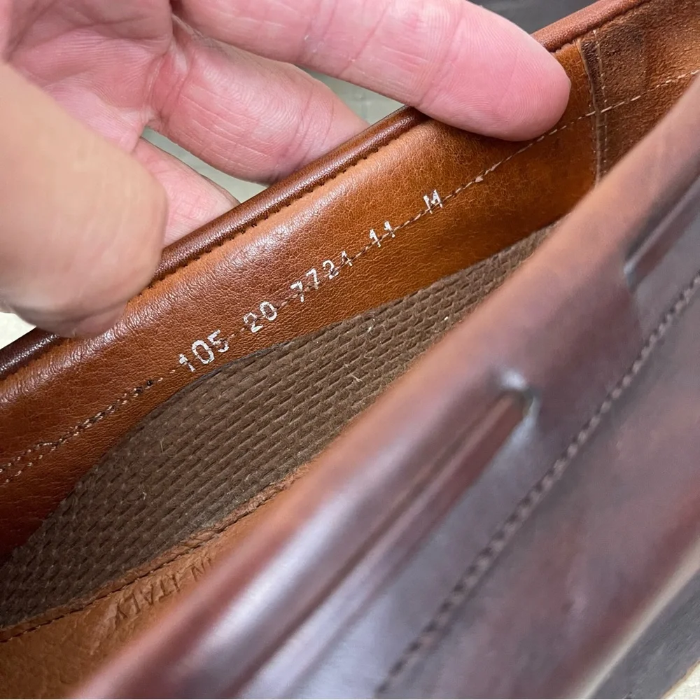 Johnston & Murphy Passport Leather Tassel Loafer Made in Italy